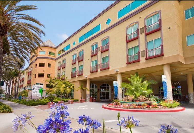 Desert Palms Hotel & Suites Anaheim Resort Екстериор снимка